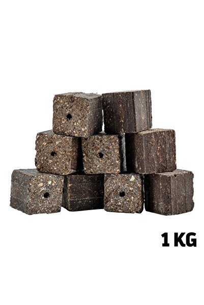 SAVEX Sazan Yemi - Delikli Küspe - Ayçiçek - Kare - 1 KG Paket