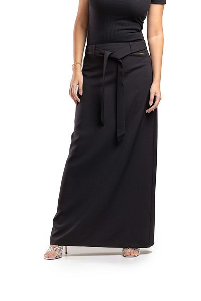SUGA Elegant lavender crepe skirt