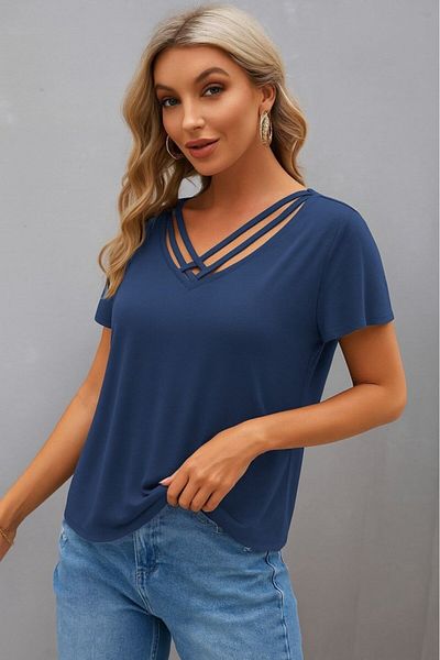 leyla sanat sanata yeni bir bakış açısı Leyla New Perspective on Art Women's Short Sleeve V Stripe Collar Viscose Blouse