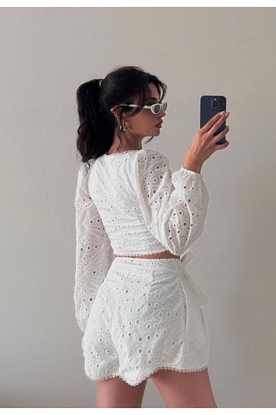 LOCH BUTİK Women's White Embroidered Shorts Double Set