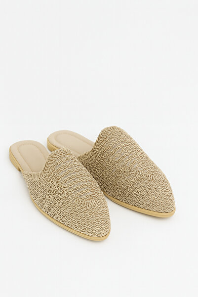 Layber Women's Lace Embroidered Chain Comfortable Dowry House Slippers Outdoor Slippers