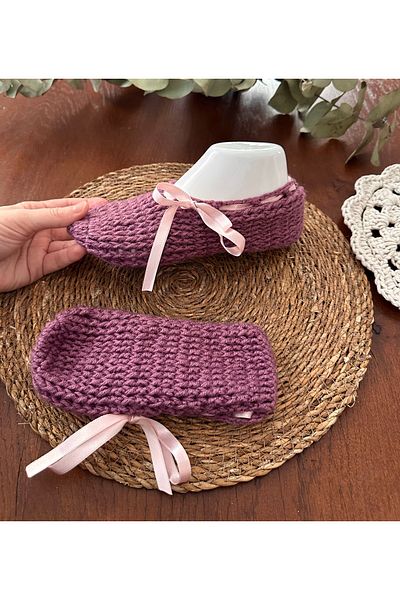 yucin Hand Knitted Ribbon Dowry Booties – Winter Home Shoes / Slippers / House Slippers
