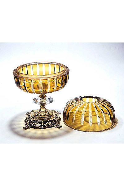 Kristal Market Handmade Crystal Gold Footed Decorative Presentation Holder Closed Napkin Holder