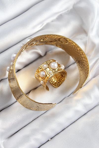 Celira Brass Pearl Model Gold Color Bracelet Ring Set