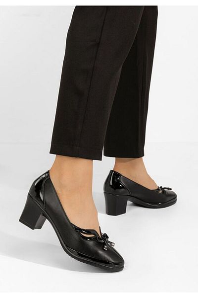 B T Shoes Black Clarine chunky heel shoes