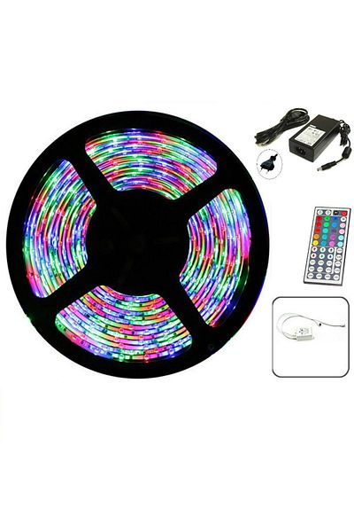 Blasko Banda LED RGB multicolora cu telecomanda, 300 LED-uri, lungime 5m