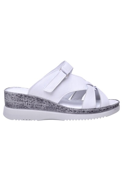 İskarpin Γυναικείες δερμάτινες παντόφλες Femi 442