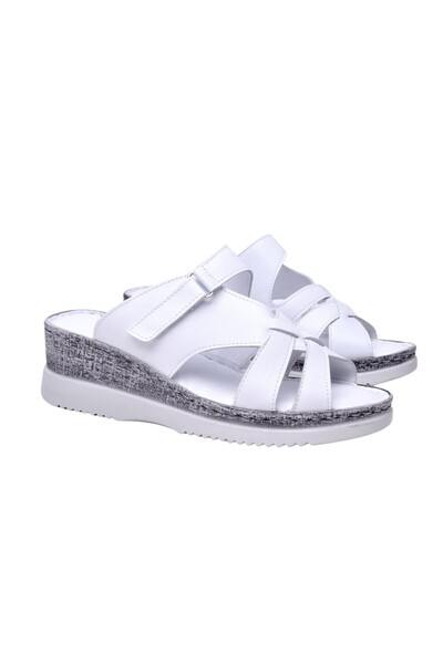 İskarpin Γυναικείες δερμάτινες παντόφλες Femi 442