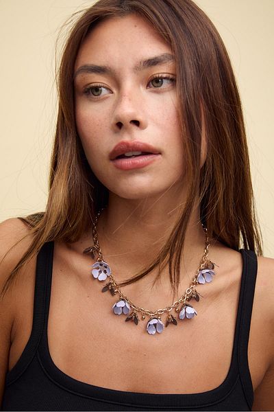 Stradivarius Necklace with floral charms