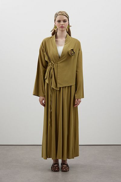 FUSHYA Rose Detailed Linen Skirt Suit