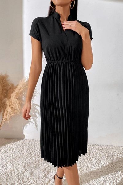 Mossta Judge Collar Short Sleeve Pleated Crepe Dress - Black