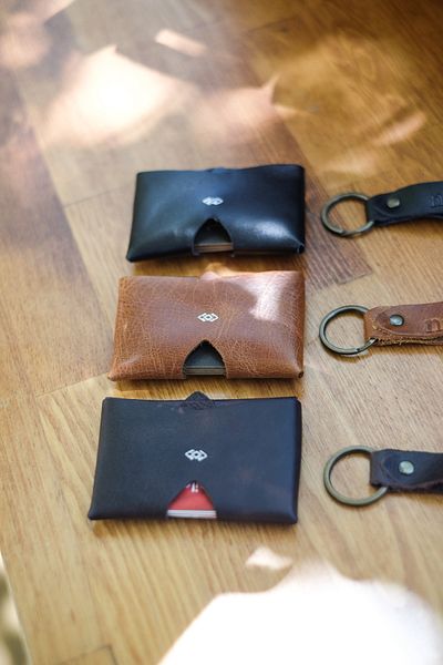 naft Siab Minimal Card Holder Gift Set Genuine Leather with Keychain Gift