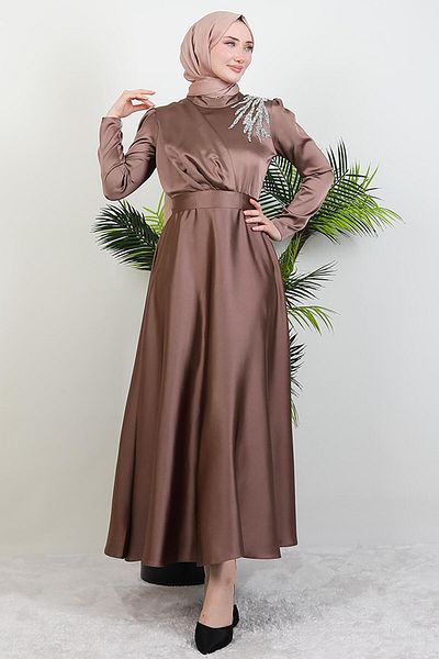 GİYZAMİLA Βραδινό Σατέν φόρεμα Shoulder Stoned Dark Mink