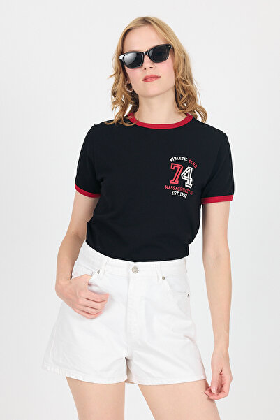 Rays تي شيرت أبيض مطبوع عليه نص عادي بتفاصيل مضلعة 6325