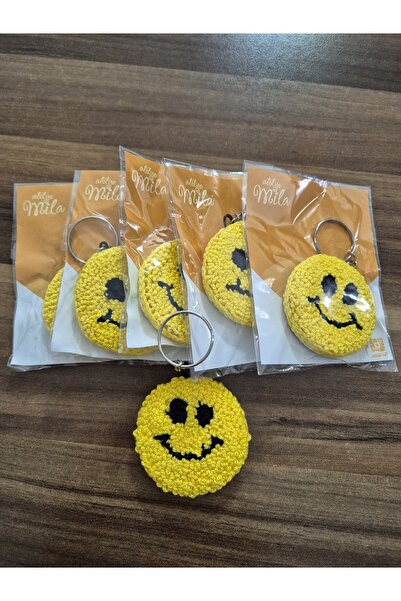 ATÖLYE MİLLA SARI GÜLEN YÜZ PUNCH ANAHTARLIK