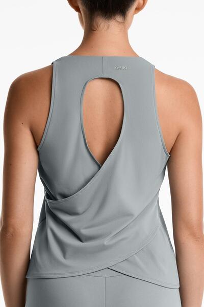 Oysho تي شيرت مريح بظهر متقاطع