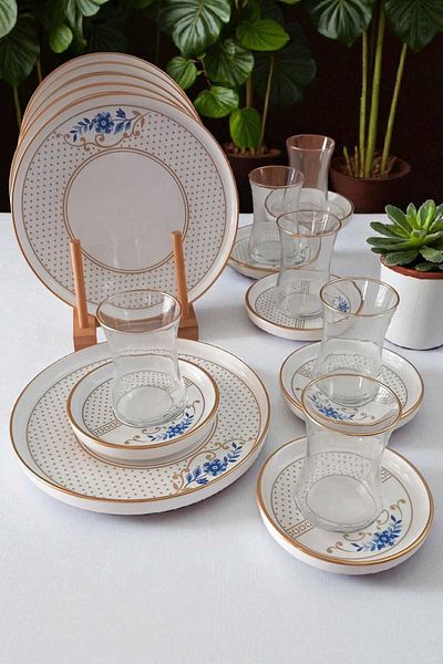 ariana sytle 18 Piece Gilded Master Patterned Tea Cake Set 01