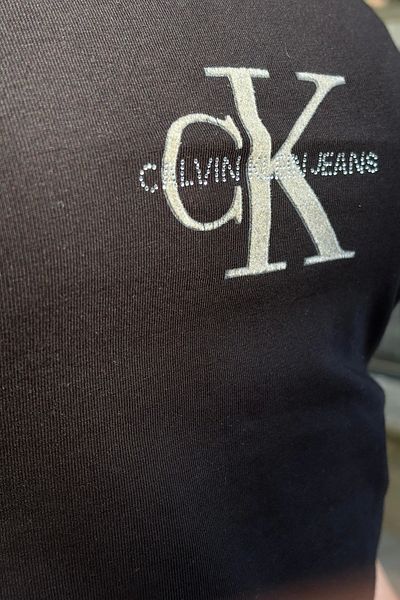VibeGaia CKL Logo Detaliat Alb Femei Casual Sport Top Elegant și Modern