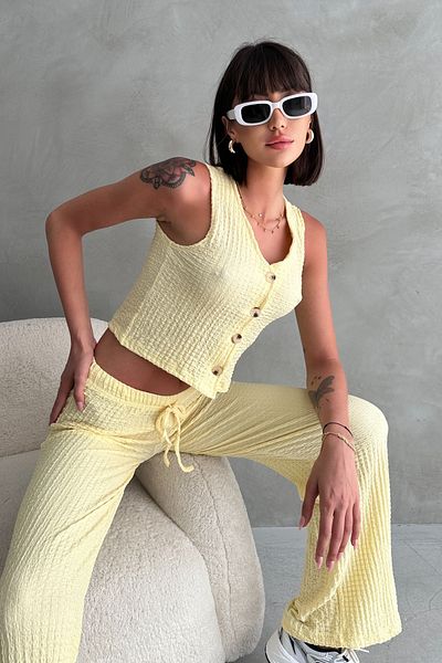 EYLANA Women's Buttoned Bubble Textured Vest Set