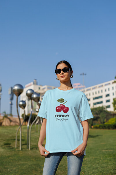 Butik Γυναικείο μπλουζάκι με στάμπα κερασιών σε μπλε χρώμα, oversized