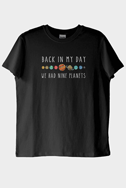 NUUGG Back in My Day We Had Nine Planets Baskılı T-Shirt (XL / Siyah)