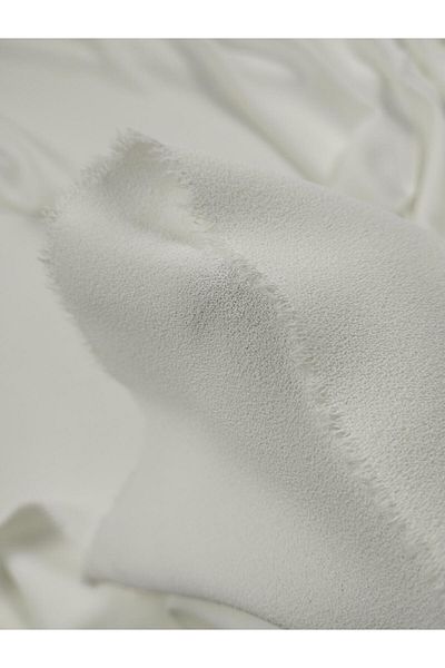 Kumaş Parça Crepe in White Color Width: 140