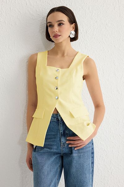 Trendyol Collection Жълт втален жилет с квадратна яка и дебели тиранти TWOSS25YE00026