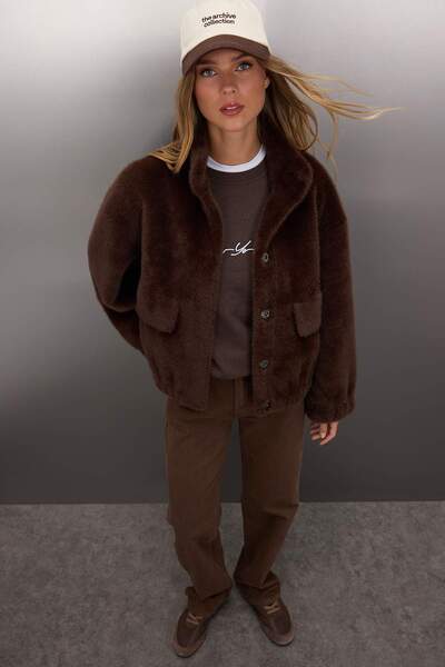 Trendyol Collection Dark Brown Oversize Plush Bomber Coat Twoaw26Mo00063