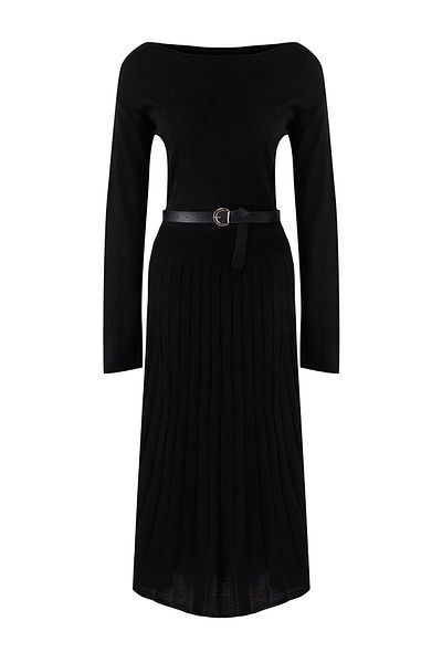 Trendyol Collection Black A-Line Boat Neck Maxi Knitwear Dress with Belt Twoaw26El00013