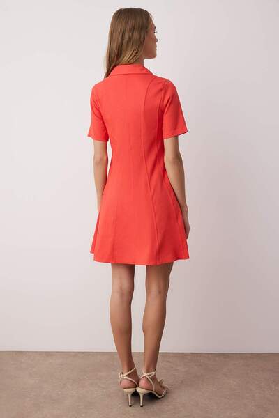 Trendyol Collection Red Straight Skirt Waist Opening Stitching Detail Mini Woven Dress Twoss25El00184