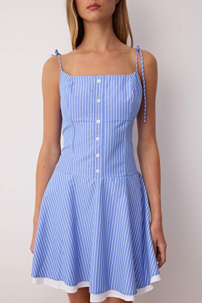 Trendyol Collection Kék csíkos deréknyitású szőtt miniruha TWOSS25EL00876