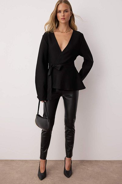 Trendyol Collection Black V-Neck Tie Detail Knitwear Cardigan Twoaw26Hi00241