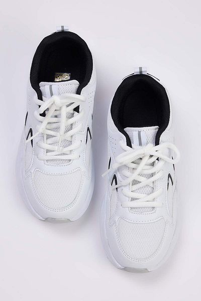 TRENDYOL SHOES White Contrast Comfortable Sole Chunky Women's Sports Shoes Takaw26Sn00023