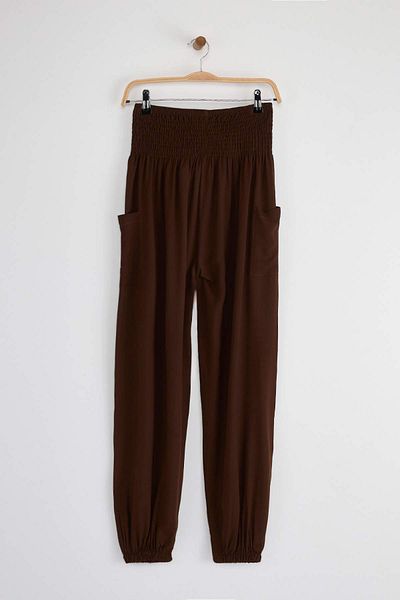 Trendyol Collection Еластични панталони от тъкана форма Shalwar