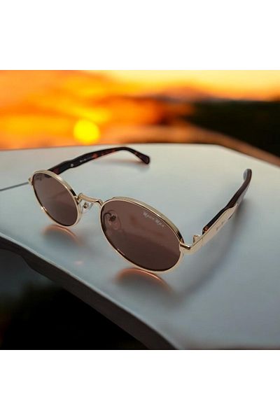 Generic Classic round sunglasses with elegant design