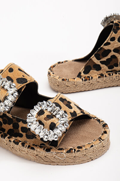 ACMZ SHOES Summer Stone Detailed Slippers