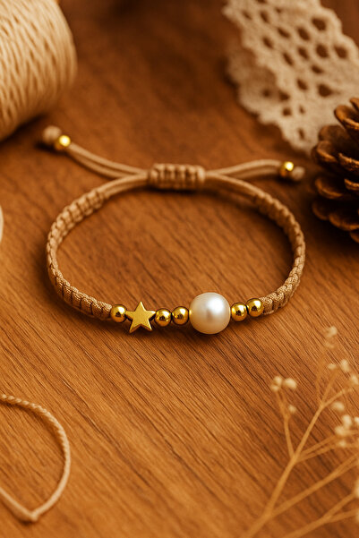 Puffy Pearl Macrame Bracelet