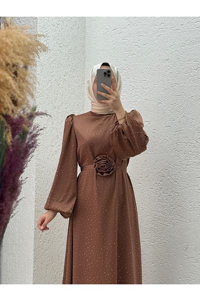 MİHRA STORE Rochie din satin Nevin cu trandafiri din piatra-BN4346 Maro
