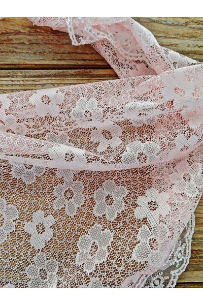 Mufincollection Self-Tie Lace Bandana – Triangle Shape, Handmade, Stylish and Elegant Accessory