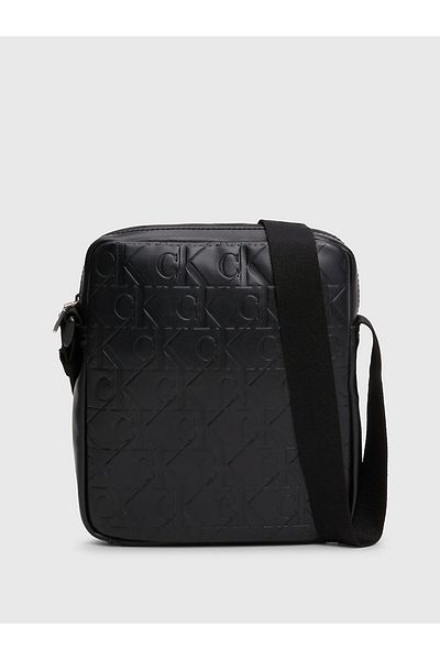 Calvin Klein MONOGRAM SOFT REPORTER 18 AOP