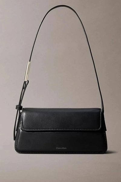 Calvin Klein Kadın Omuz Çanta LV04K3110GUB1