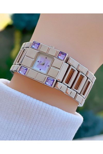 Q&Q QZ01J7822A - Vintage Stone Detailed Women's Wristwatch