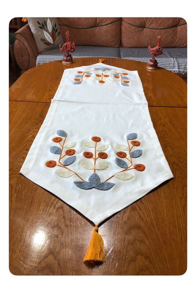 zera collection Modern Runner - Punch Embroidered - خدمة أمريكية