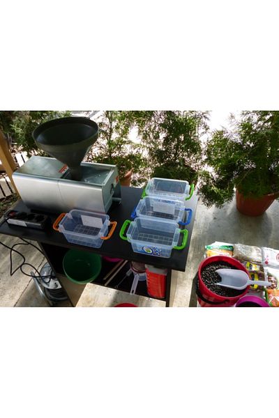 Jobs ahead group Cold Press Oil Extractor