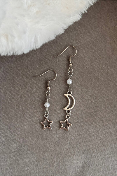 WhimsyWhite أقراط على شكل نجمة، أقراط على شكل قمر، أقراط مصنوعة يدويًا من الن...