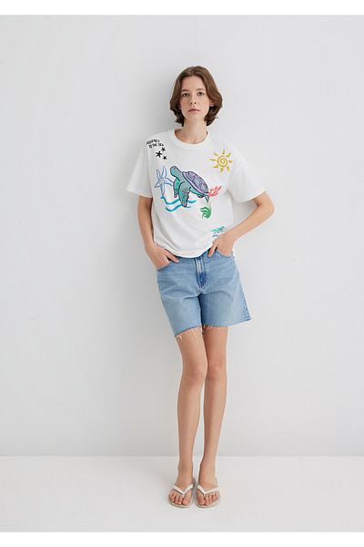 Mavi Μπλουζάκι Indigo Turtles με στάμπα εκρού Loose Fit / Loose Comfortable Cut 1613532-70057