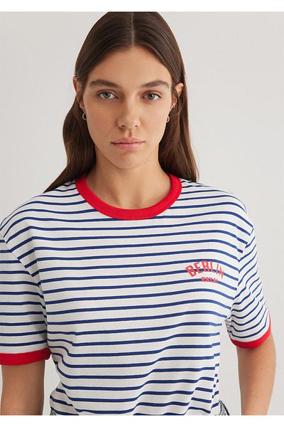 Mavi Tricou unisex cu dungi cu imprimeu Berlin, cu o formă lejeră/cu o formă relaxată 2610025 -70899