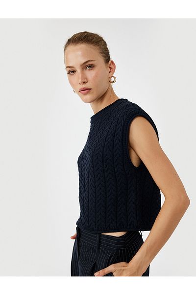 Koton Sleeveless Crew Neck Hair Knit Sweater