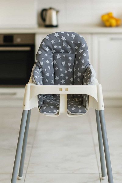 Babynia Βαμβακερό παιδικό μαξιλάρι για παιδικό καρεκλάκι λευκό γκρι αστέρι
