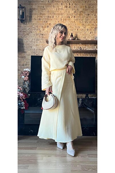 Cardella Women's Muslin Fabric Blouse and Skirt Design Double Suit Hijab Compatible Summer Suit